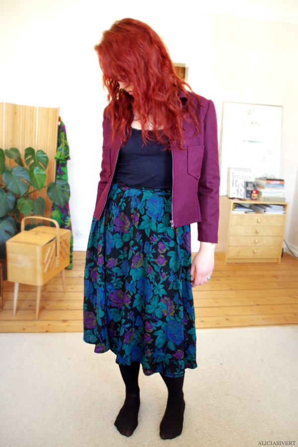 aliciasivert, alicia sivertsson, alster och makeri, sy, sömnad, kjol, blommig, tyg, second hand, diy, gör det själv, skapa, handarbete, sew, sewing, skirt, flowers, sypeppen