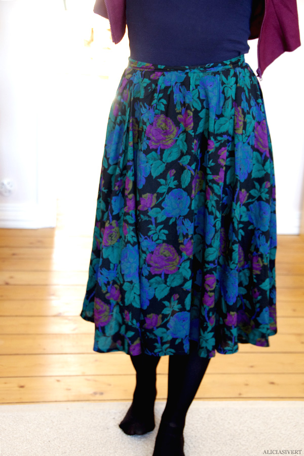 aliciasivert, alicia sivertsson, alster och makeri, sy, sömnad, kjol, blommig, tyg, second hand, diy, gör det själv, skapa, handarbete, sew, sewing, skirt, flowers, sypeppen