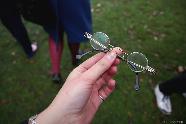 aliciasivert, alicia sivertsson, skansen, skansens höstmarknad, market, autumn, utklädd, utklädnad, dressed up, glasögon, glasses