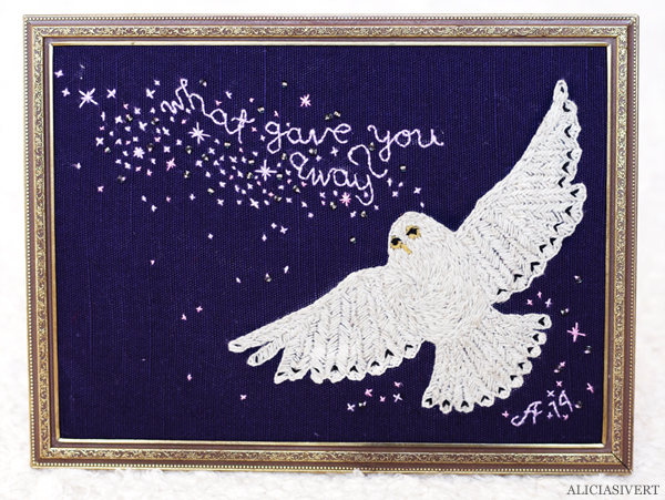 aliciasivert, alicia sivert, alicia sivertsson, embroidery, needlework, stitch, stitching, hedwig, harry potter, what gave you away?, owl, sky, stars, beads, uggla, himmel, stjärnor, pärlor, broderi, hantverk, handicraft, craft, remake, upcycle, begagnat garn, yarn, harry potter och dödsrelikerna, and the deathly hallows