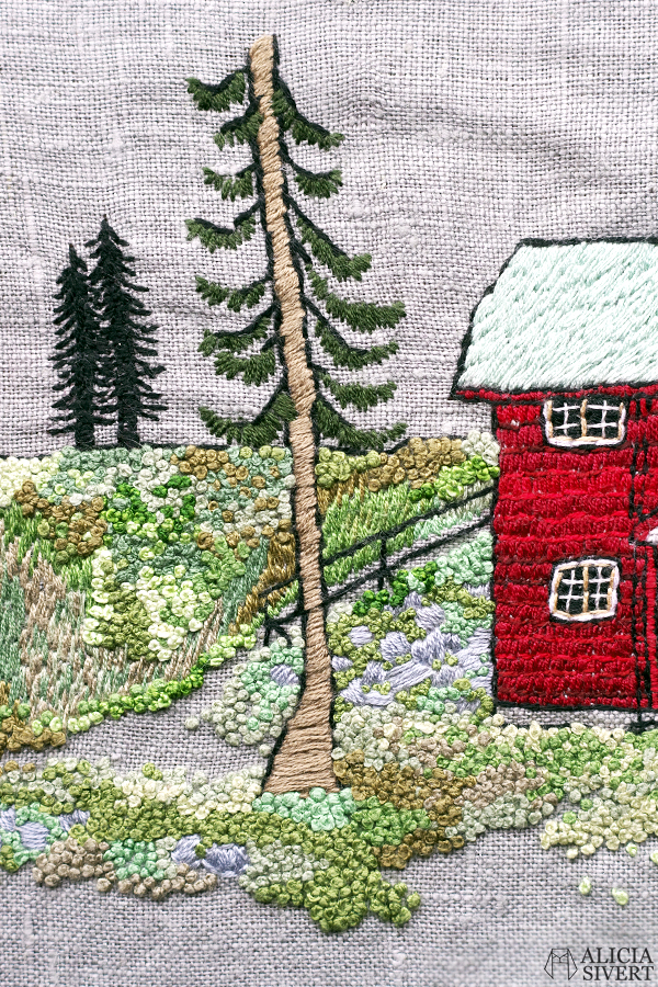 "Farfarstugan" (detail), embroidery by Alicia Sivertsson, 2015. Alicia Sivert, aliciasivert, fritt broderi, needlework, hoop art, textile art, textilkonst, textil, konst, hus, hem, byggnad, house, 1700-tal, natur, sverige, fjällen, kreativitet, skapande, skapa, brodera, hantverk, franska knutar, french knots, röd stuga, stugor, house, home, hut, cabin
