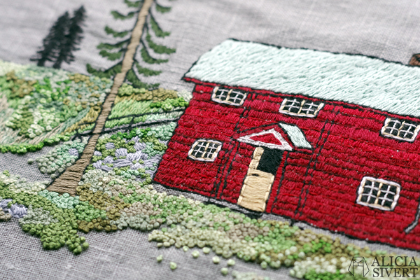 "Farfarstugan" (detail), embroidery by Alicia Sivertsson, 2015. Alicia Sivert, aliciasivert, fritt broderi, needlework, hoop art, textile art, textilkonst, textil, konst, hus, hem, byggnad, house, 1700-tal, natur, sverige, fjällen, kreativitet, skapande, skapa, brodera, hantverk, franska knutar, french knots, röd stuga, stugor, house, home, hut, cabin