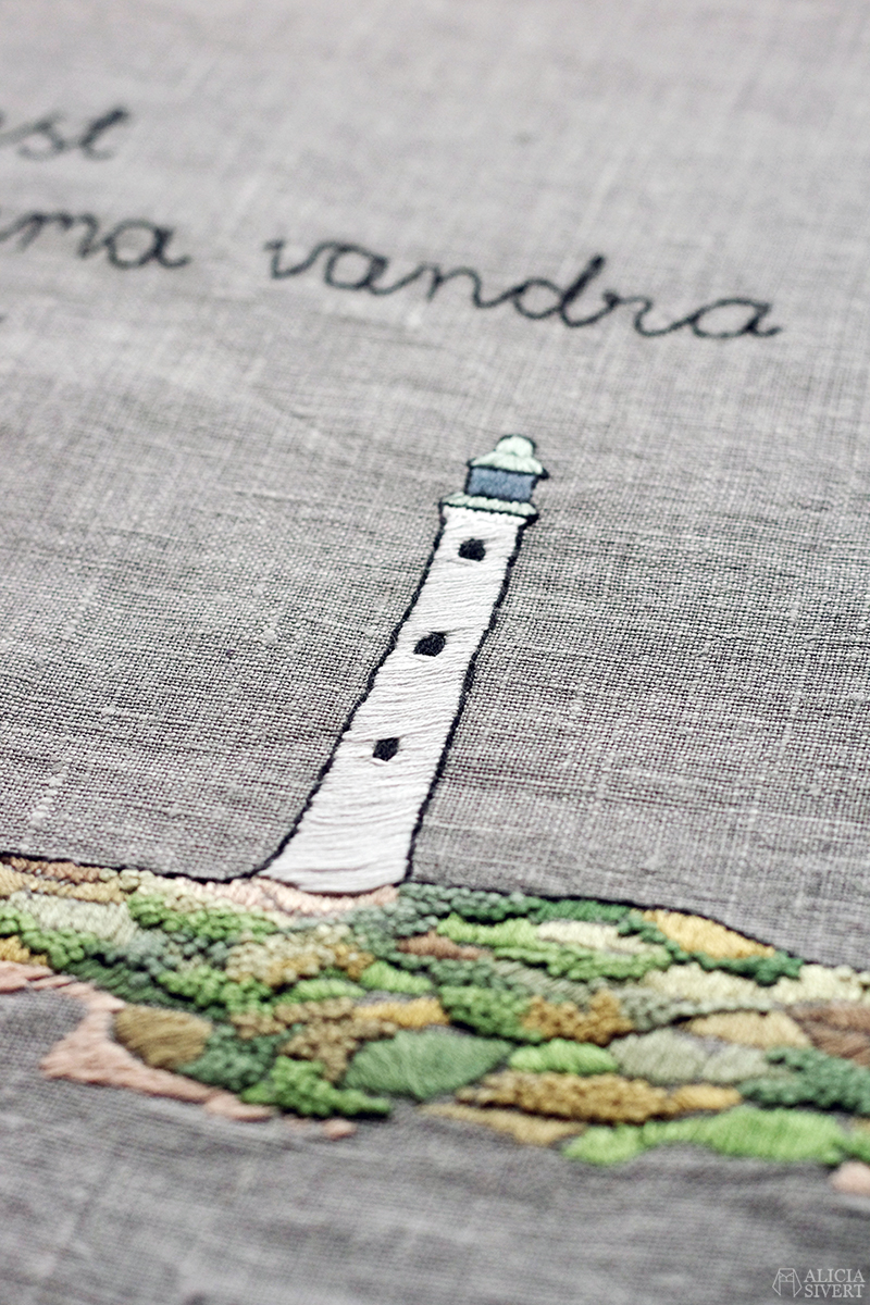 "Höstvisa" (detail) embroidery by Alicia Sivertsson, 2015. Quote by Tove Jansson, 1965.