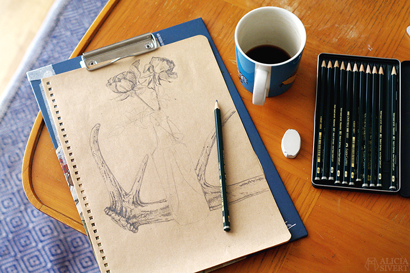 aliciasivert alicia sivert sivertsson antler antlers horn hjorthorn flaska bottle ros rosor roses drawing teckning sketch skiss konst art artist teckningar drawings blyerts