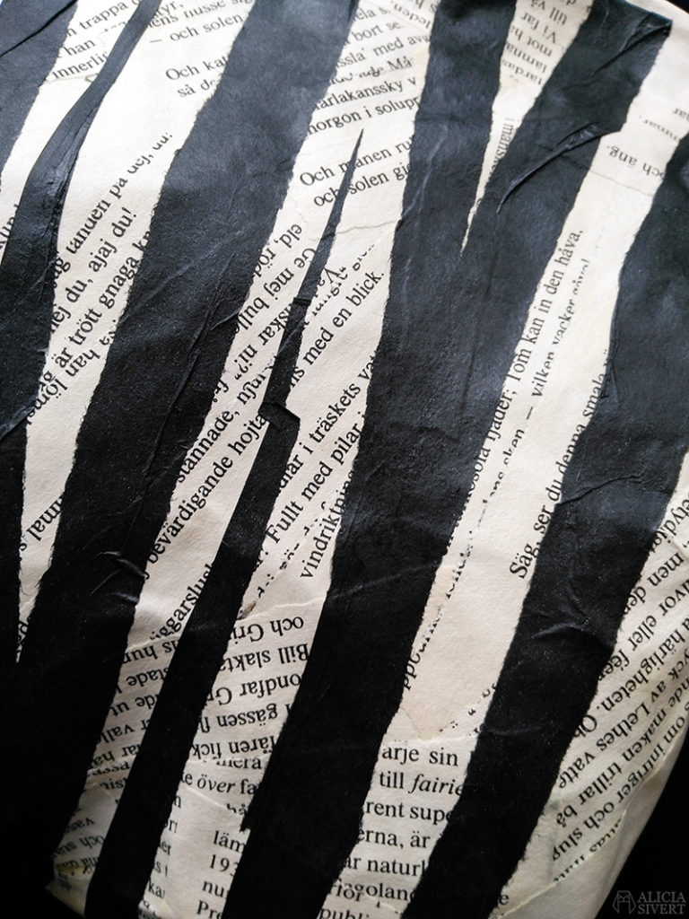 Zebra i papier-mâché av Alicia Sivertsson.