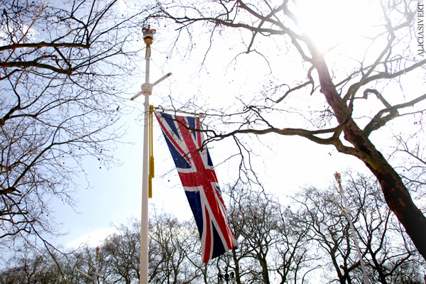 aliciasivert, alicia sivertsson, london, england, union jack, the mall