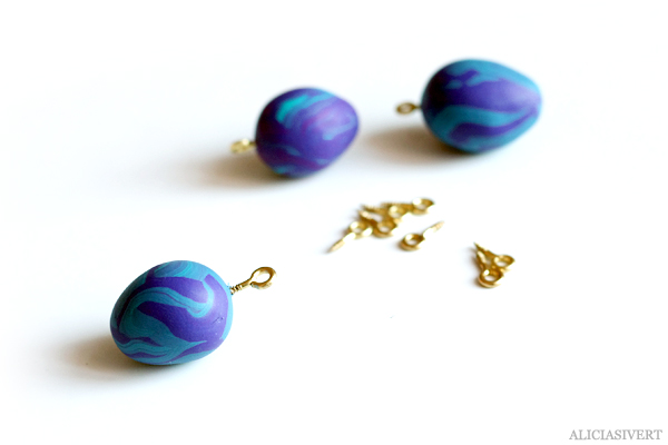 aliciasivert, alicia sivert, alicia sivertsson, diy, marmorera ägg, marble eggs, easter egg, påskägg, lera, fimolera, cernitlera, cernit, polymer, polymerlera, fimolera, clay, skruvöglor, guldtråd, blanda egna färger, ny färg, påsk, påskadvent