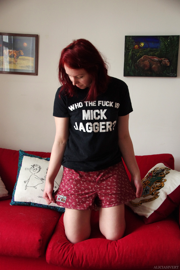 aliciasivert, alicia sivertsson, alicia sivert, shorts, monthly makers, juni, mönster, sy, sömnad, diy, who the fuck is mick jagger t-shirt