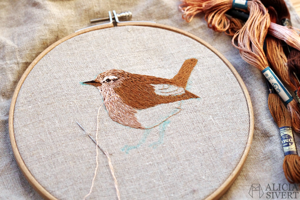 Bird embroidery (WIP) by Alicia Sivertsson, 2016. alicia sivert, aliciasivert, wren, gärdsmyg, skapa, skapande, kreativitet, creativity, create, broderi, brodera, needlework, hoopart, fågel, fritt broderi